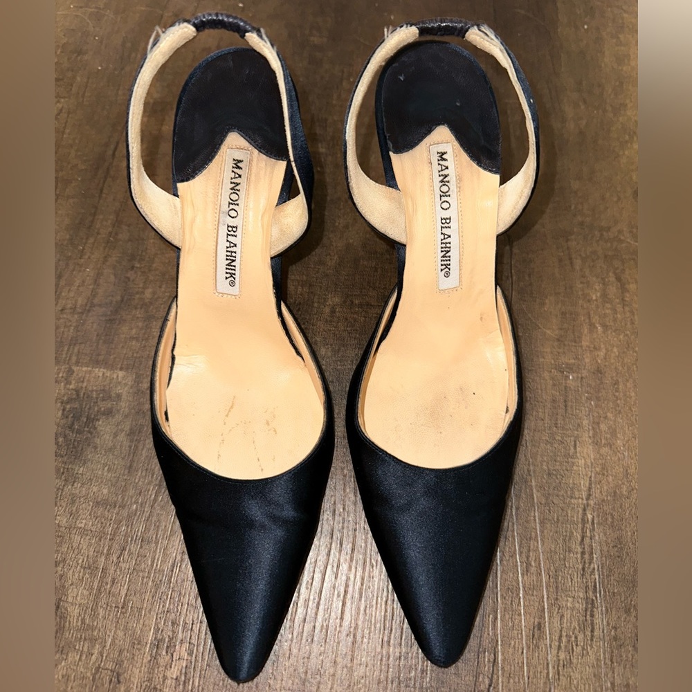Vintage Manolo Blahnik Navy Satin 35.5